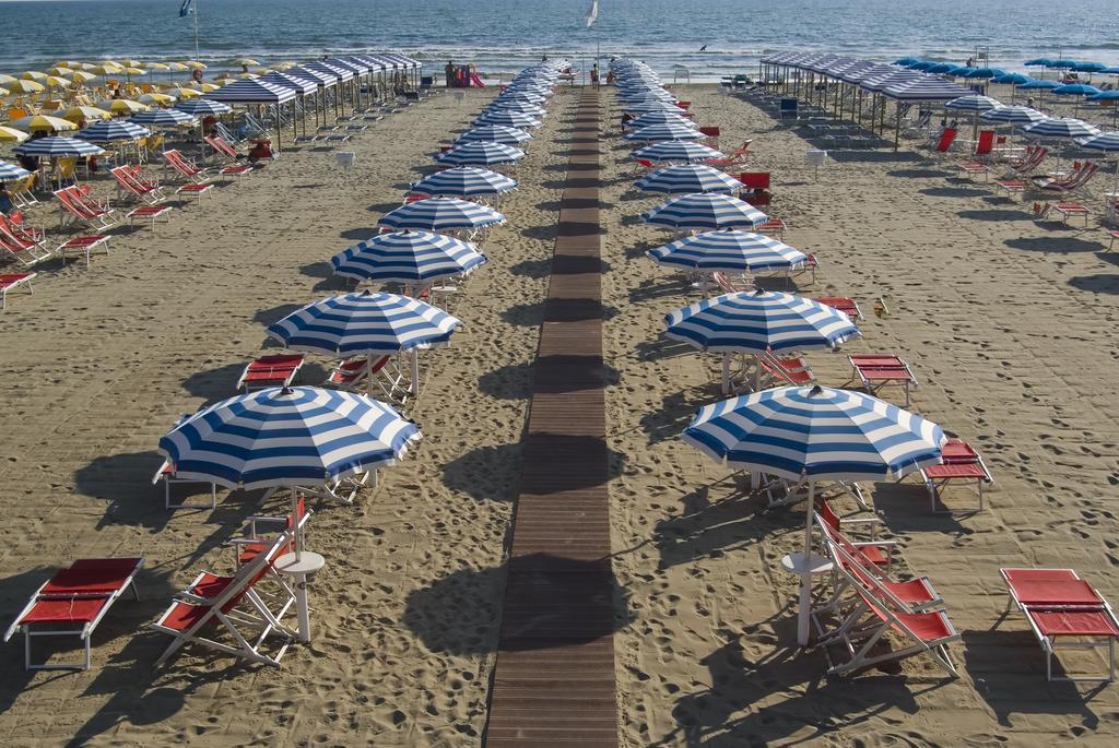 Hotel Michelangelo Мілано-Маріттіма Екстер'єр фото
