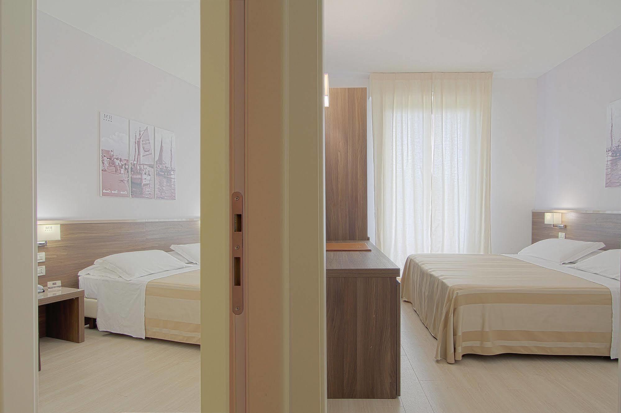 Hotel Michelangelo Мілано-Маріттіма Екстер'єр фото